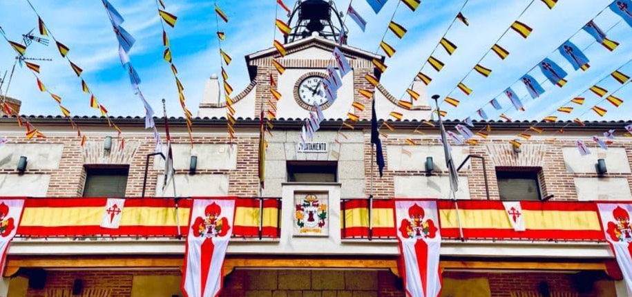 ayuntamiento en fiestas - copia